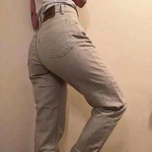 Vintage Levi's High Waisted Ash White 951 Jeans